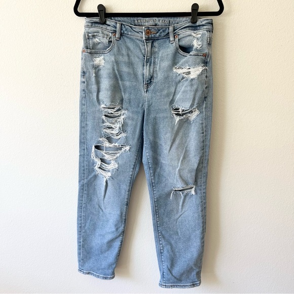 American Eagle Distressed Denim - Picture 1 of 2